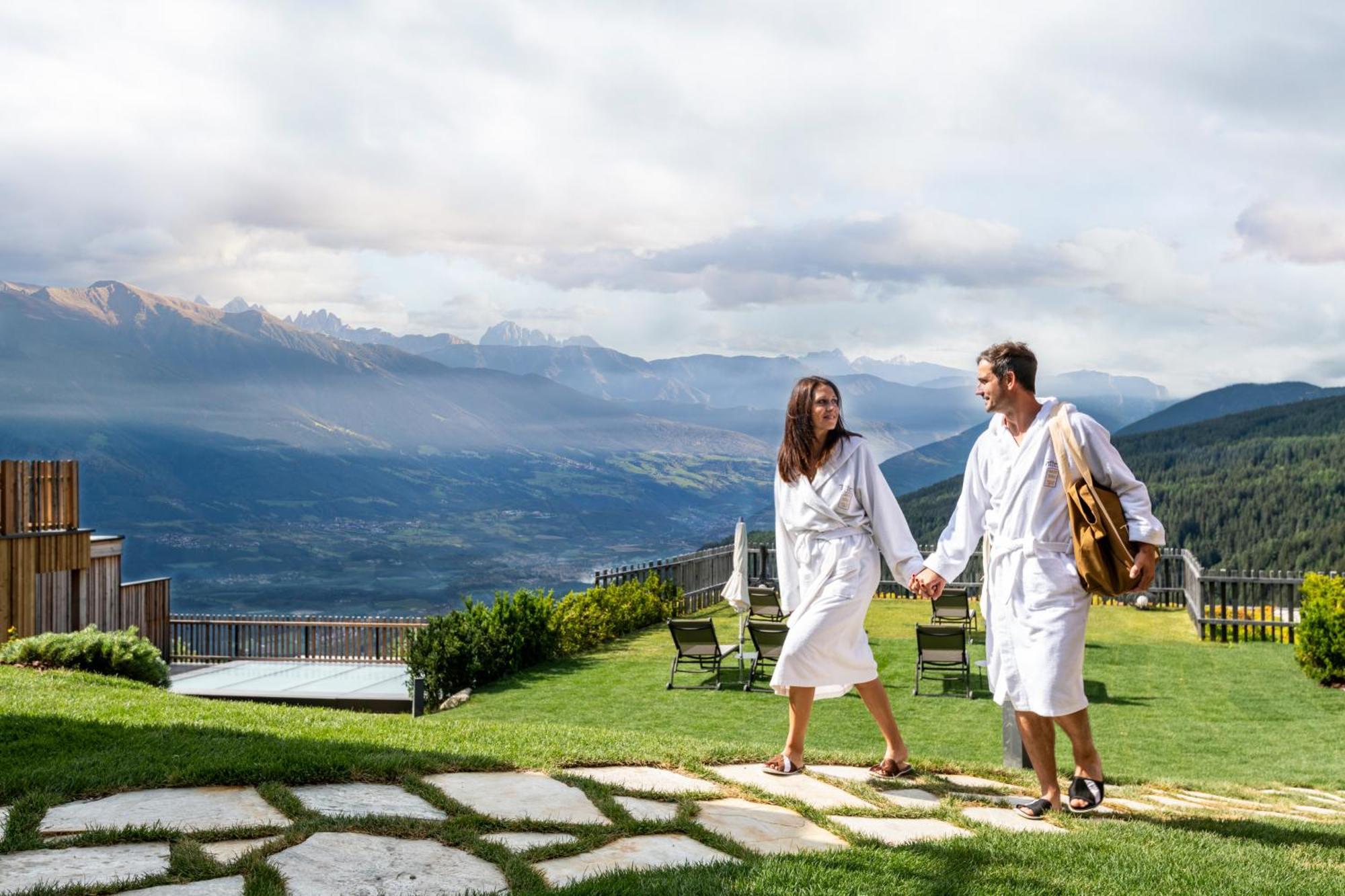 Hotel Tratterhof Mountain Sky 4*